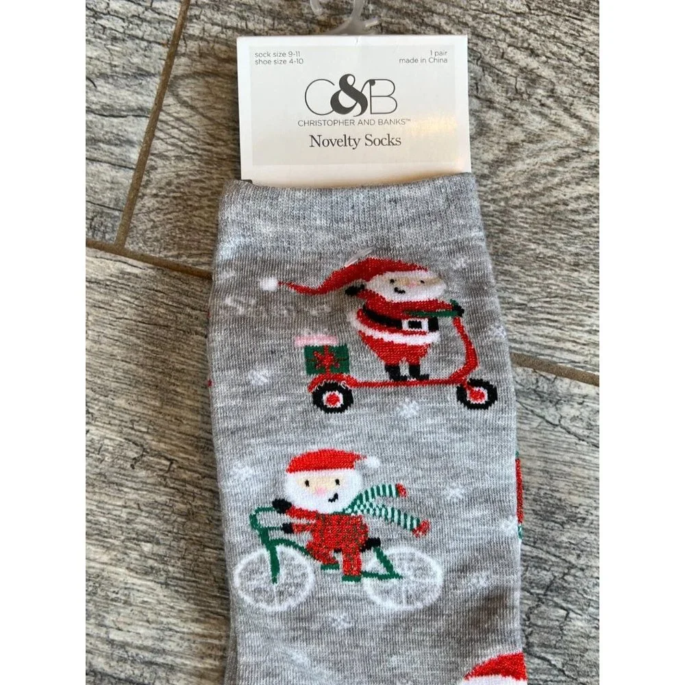 NWT Christopher and Banks Novelty Christmas Socks Santa Claus size 9 - 11‎ C&B